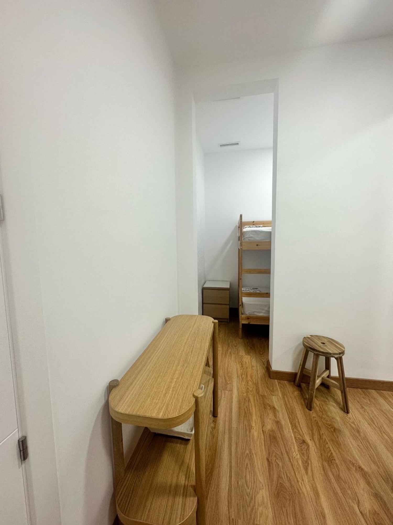 Mi Casa Es Tu Casa Appartement L'Hospitalet de Llobregat Buitenkant foto